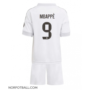 Billige Fotballdrakt Real Madrid Kylian Mbappe #9 Replika Hjemmedraktsett Barn 2025-26 Kortermet (med bukser)